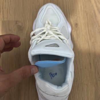 @realsneakers.tr Satın Aldığım Ürün Orijinalliği Şüpheli Çıktı İade Kabul Edilmiyor