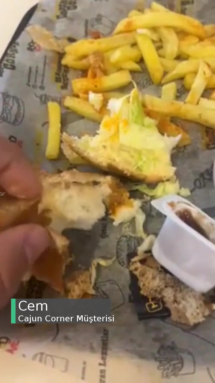 Cajun Corner Paramızla Rezil Oluyoruz! videonun kapak resmi