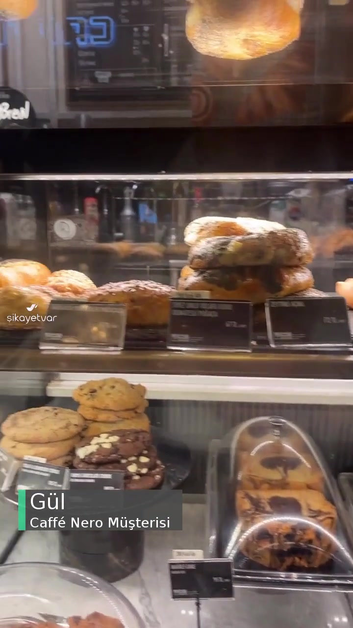 Caffé Nero Sorumsuz Çalışanlar videonun kapak resmi