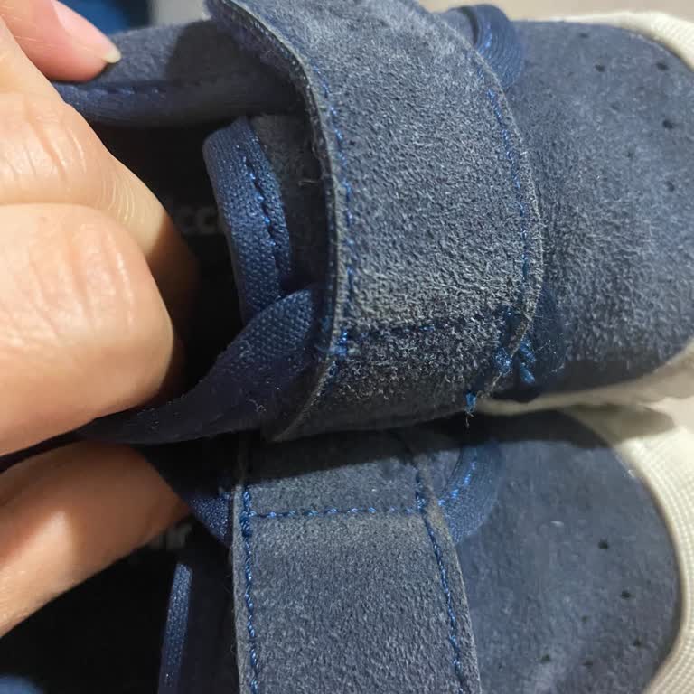 Vicco Çocuk Ayakkabısında Kısa Sürede Oluşan Lekeler Ve Kullanım Sorunu