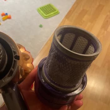 My Dyson V12 Slim Absolute Keeps Showing Filter Wash Error After Minimal Use