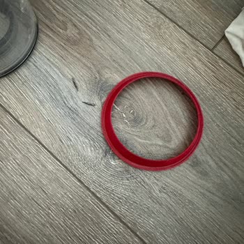 I Replaced Dyson V15 Battery, Now the Bin Mechanism Broke Due to Poor Build Quality