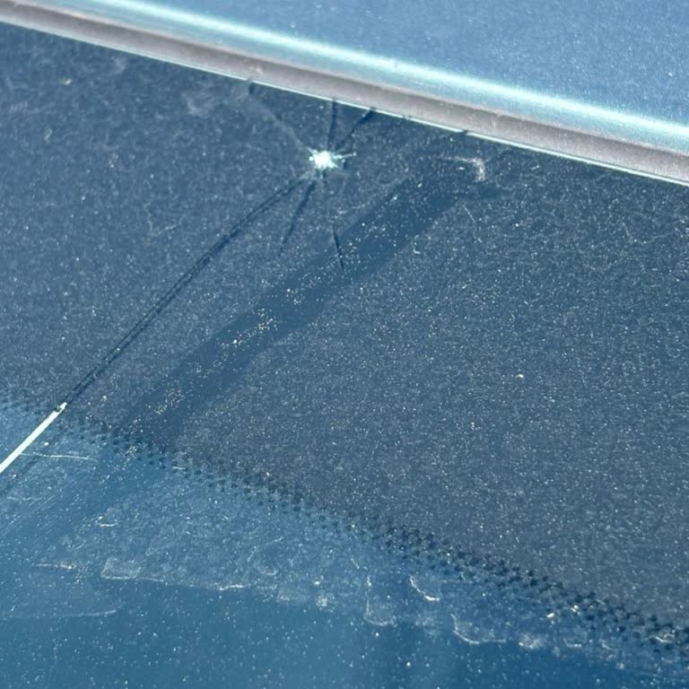 Kırık Camlı Aracı Satmaya Çalışıp Paramı Geç İade Ettiler, Telefonlarımı Engellediler