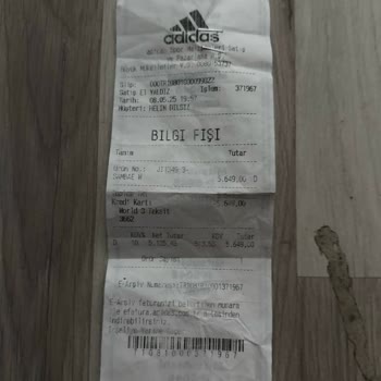 Kısa Sürede Yıpranan Ayakkabı Ve İlgisiz Müşteri Hizmeti