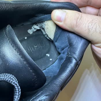 Yüksek Fiyatlı Ayakkabıda Kısa Sürede Hasar Ve Garanti Desteği Sorunu