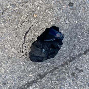 Sahabiye Mahallesinde Asfalt Çökmesi İçin Çözüm Bekleniyor