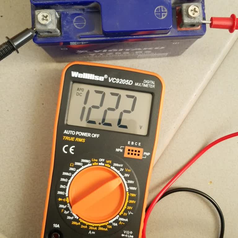 Motosiklet Aküsünde Şarj Sorunu ve Garanti Süresi Hakkında Şikayet
