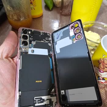 Samsung Telefonum Kendiliğinden Ortadan İkiye Ayrıldı Kalite Sorunu Yaşadım
