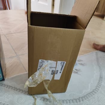 Kolay Gelsin Aldığım Termosun Kutusu Boş Geldi Çözüm Bekliyorum