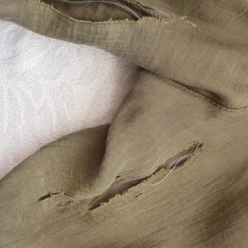 Pantolonun İki Günde Yırtılması Ve Müşteri Hizmetlerinin Çözüm Sunmaması