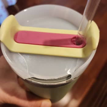 BİMden Alınan Termosun Kapağı İkinci Haftada Kırıldı Yedek Parçası Yok