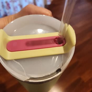 BİMden Alınan Termosun Kapağı İkinci Haftada Kırıldı Yedek Parçası Yok