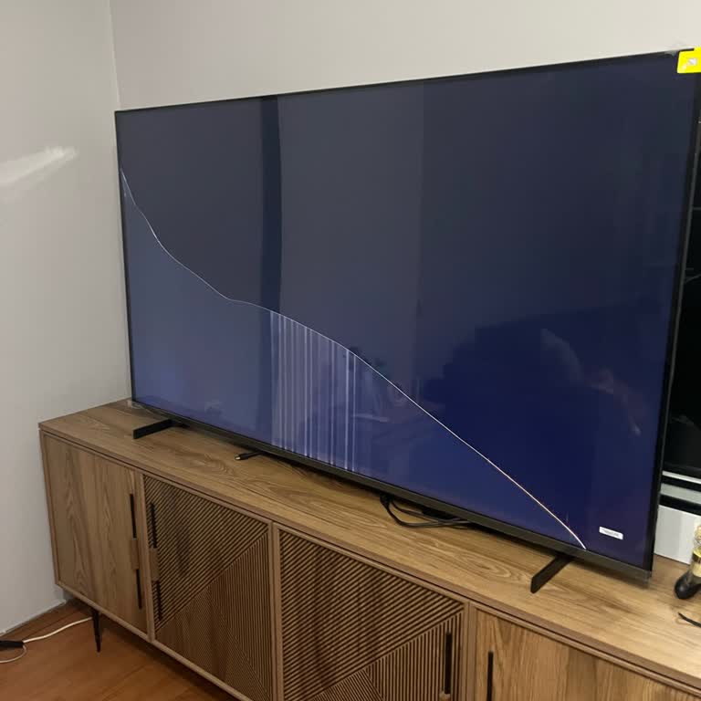 Satın Alınan Televizyonun Arızalı Çıkması Ve Çözüm Sunulmaması