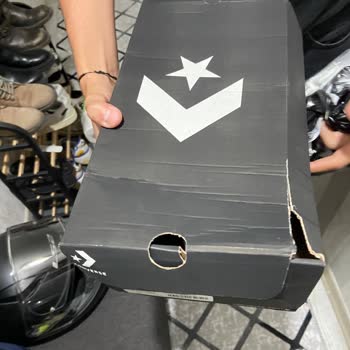 İki Sol Ayakkabı Ve İlgisiz Müşteri Hizmetleriyle Mağduriyet