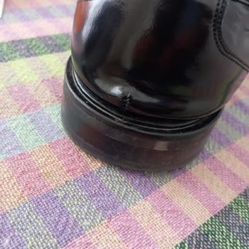 Kemal Tanca Yüksek Fiyatlı Ayakkabıda Kısa Sürede Yaşanan Kalite Sorunları!