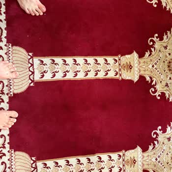 Diyanet İşleri Başkanlığı Cami Temizliği Konusunda İlgisizlik Ve Hijyen Sorunu