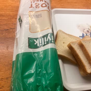 Migros'tan Gelen Küflü Ekmek Ve Yetersiz Destek Hayal Kırıklığı Yarattı