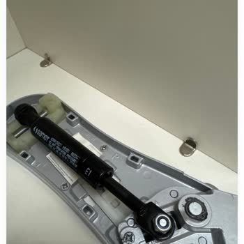 Samet A. Ş Mutfak Dolap Kapakları İçin Yedek Piston Bulamıyorum, Sorun Çözülmüyor