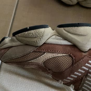 Pahalı Ayakkabının Kısa Sürede Aşınması Ve Olumsuz Garanti Deneyimi