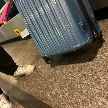 Maleta dañada en vuelo Pegasus Estambul-Zúrich, solicito solución inmediata