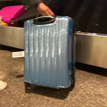 Maleta dañada en vuelo Pegasus Estambul-Zúrich, solicito solución inmediata