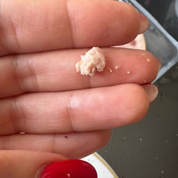 Hindi Füme Ürününde Yabancı Madde Şikayeti