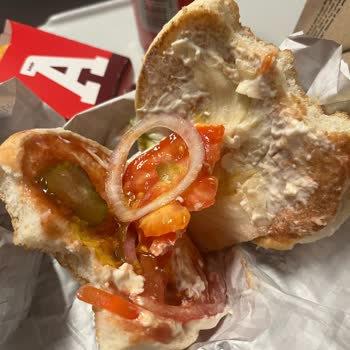 Arby's Gordion AVM Şubesinden Eksik Ürün Ve Ulaşılamayan Müşteri Hizmeti