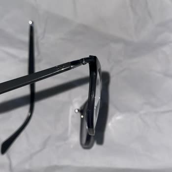 Ray-Ban 0RX7211 gafas, problema con el marco tras reparación en Atasun Optik