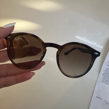 Gafas Ray-Ban para niños, deformación en la patilla y problema de garantía