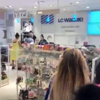 LCW Kasa Sırası!