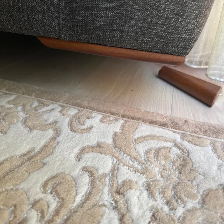 Vivense Koltuğun Ayağı Kırıldı Garanti Kapsamı Dışında Bırakıldı