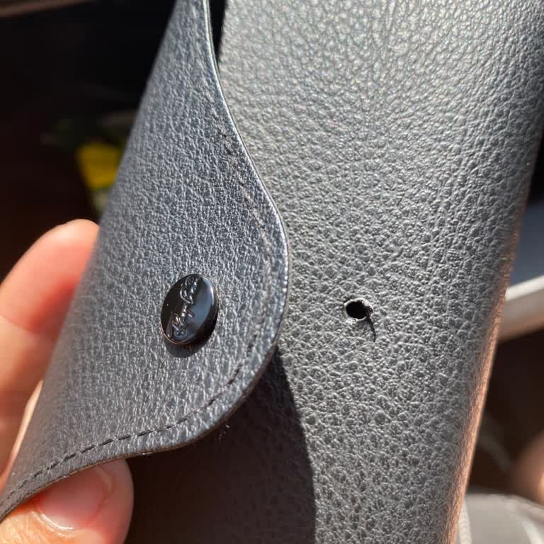 Problemas con estuche Rayban de Atasun Optik, reclamo por calidad