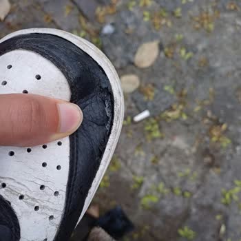 7 Ayda Deforme Olan Nike Ayakkabıda Garanti Reddi Mağduriyeti