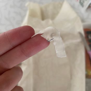 Unmaş Unlu Mamüller Bagetta Yufkanın İçinden Bulaşık Teli Çıktı