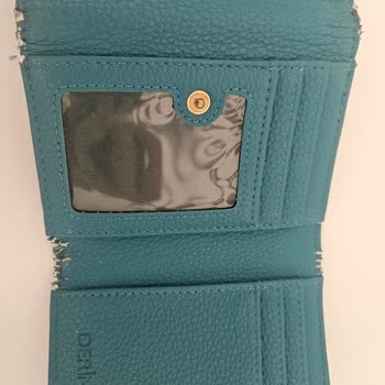 Kısa Sürede Soyulan Cüzdan İçin Destek Alamadım