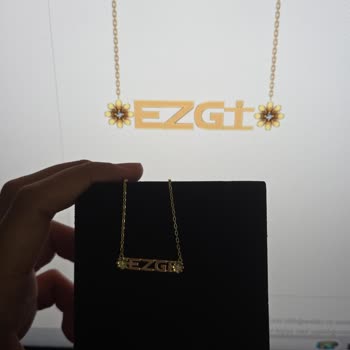 Kişiye Özel Kolye Vaadiyle Kusurlu Ve Farklı Ürün Gönderildi