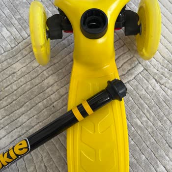 Rookie Bisiklet & Scooter 2 Günde Kırıldı Müşteri Hizmetlerine Ulaşamıyorum