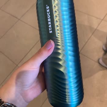 Starbucks'ta Termos Fiyatı Ve Çalışanların Tutumu Hayal Kırıklığı Yarattı