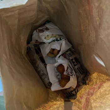 Eksik Gelen Siparişlere Ve İletişimsizliğe Çözüm Bekliyorum