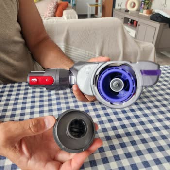 Dyson V15s Fırça Temizleme Sorunu Ve Mağduriyet