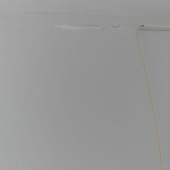 Superonline Montaj Ekibinin Kötü İşçiliği Ve Duvarlara Zarar Verilmesi