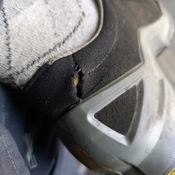 Uvex İş Ayakkabısında Dikiş Açılması Ve Garanti Reddi