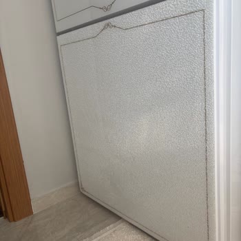 Buzdolabı Cam Paneli Kendiliğinden Kırıldı, Yüksek Onarım Ücretiyle Mağduriyet Yaşadım