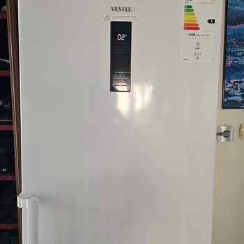 Derin Dondurucu Arızası Nedeniyle Etlerin Bozulması Ve Yetersiz Servis Desteği