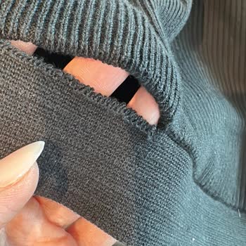 Aldığım Ürün Yırtık Ve Kullanılmış Geldi, İade Sürecinde Mağdur Oldum