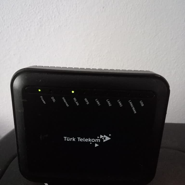 Türk Telekom'dan Yavaş Ve Sık Sık Kesilen İnternet, İlgisiz Müşteri Hizmeti
