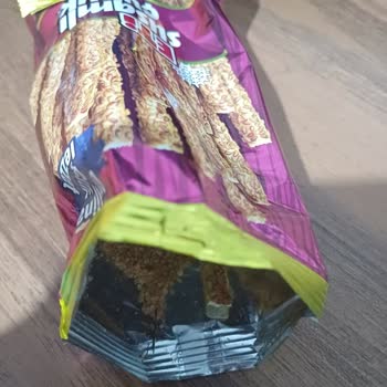 ETİ Susamlı Çubukta Şüpheli Cisimle Karşılaştım, Güvenim Sarsıldı