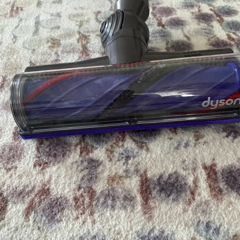 Dyson V12 Halı Başlığı Dönmüyor, Mağduriyetimin Giderilmesini Talep Ediyorum