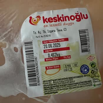 Tavuk Paketinden Çıkan Saçlar Midemi Bulandırdı