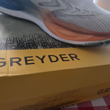 3 Günde Bozulan Ayakkabıya Kullanıcı Hatası Dediler İlgisiz Firma Mağduriyeti